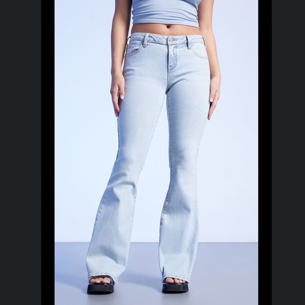 PacSun low rise stretch flare jeans